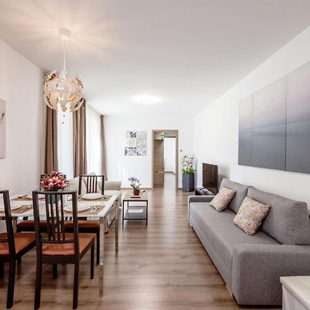 211 / 1 Bedroom / Modern Condo In City Center Budapest Exterior photo